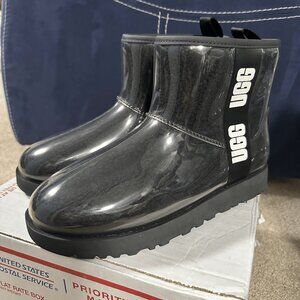 NEW UGG Classic Clear Black Mini Waterproof Boots Size 10